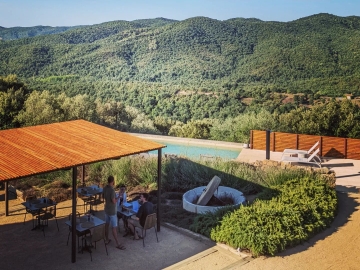 Agriturismo Mas Oms - Boutique Hotel in Montnegre, Catalonia