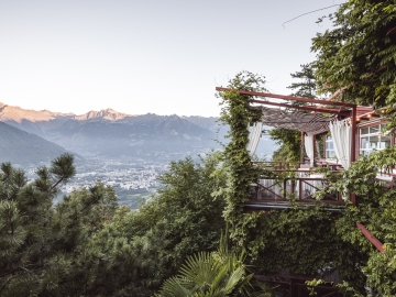 Castel Fragsburg - Luxury Hotel in Meran, South Tyrol