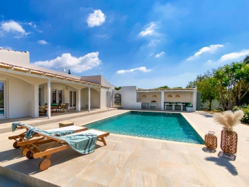 Tranquila House - Holiday home villa in Santa Barbara de Neixe, Algarve
