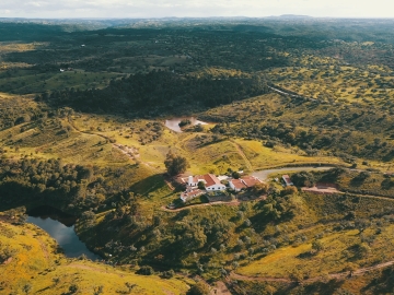 Quinta Marugo Retreats - Boutique Hotel in Serpa, Alentejo