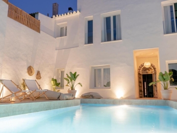 Suites Alfonso X - Holiday Apartments in Jerez de la Frontera, Cadiz