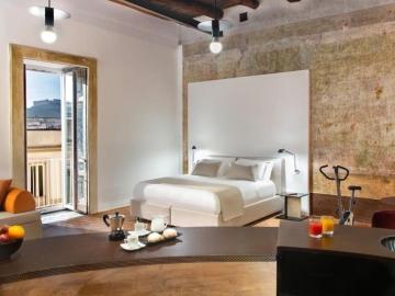 Artemisia Domus - Bed and Breakfast in Naples, Campania