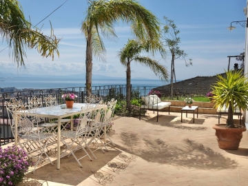 Cielo & Terra - Apartments or whole Villa in Salerno, Campania