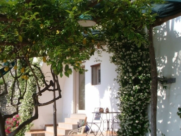 Villa Rina Country House - Bed and Breakfast in Amalfi, Amalfi, Capri & Sorrento