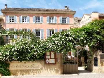 Le Clair de la Plume - Boutique Hotel in Grignan, Rhône-Alpes