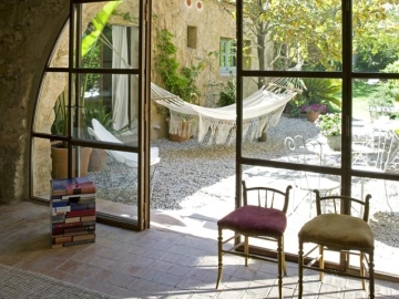 Les Hamaques - Bed and Breakfast in Viladamat, Catalonia