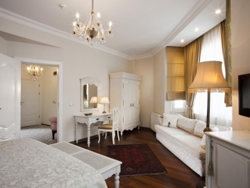 Hotel Sari Konak - Bed and Breakfast in Istanbul, Istanbul