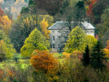 Roundwood House - Manor House in Mountrath, Midlands & East Coast