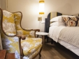 Casa Fabbrini Bocca di Leone Rome b&b hotel