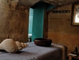 massage room