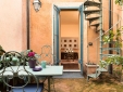 Buonanotte Garibaldi small and best hotel  and b&b in Rome 