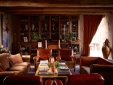 Lounge room