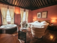 Breakfast room