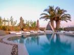 Ostraco Hotel & Suites