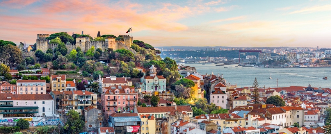 Visit Lisbon like a Local