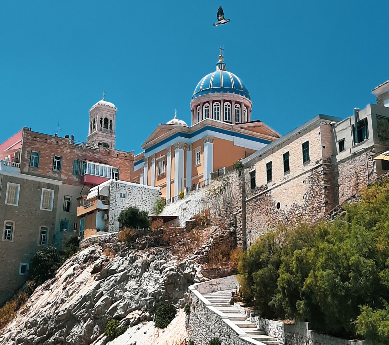 Handpicked boutique hotels Ermoupoli, luxury hotels and stylish holiday homes in Ermoupoli