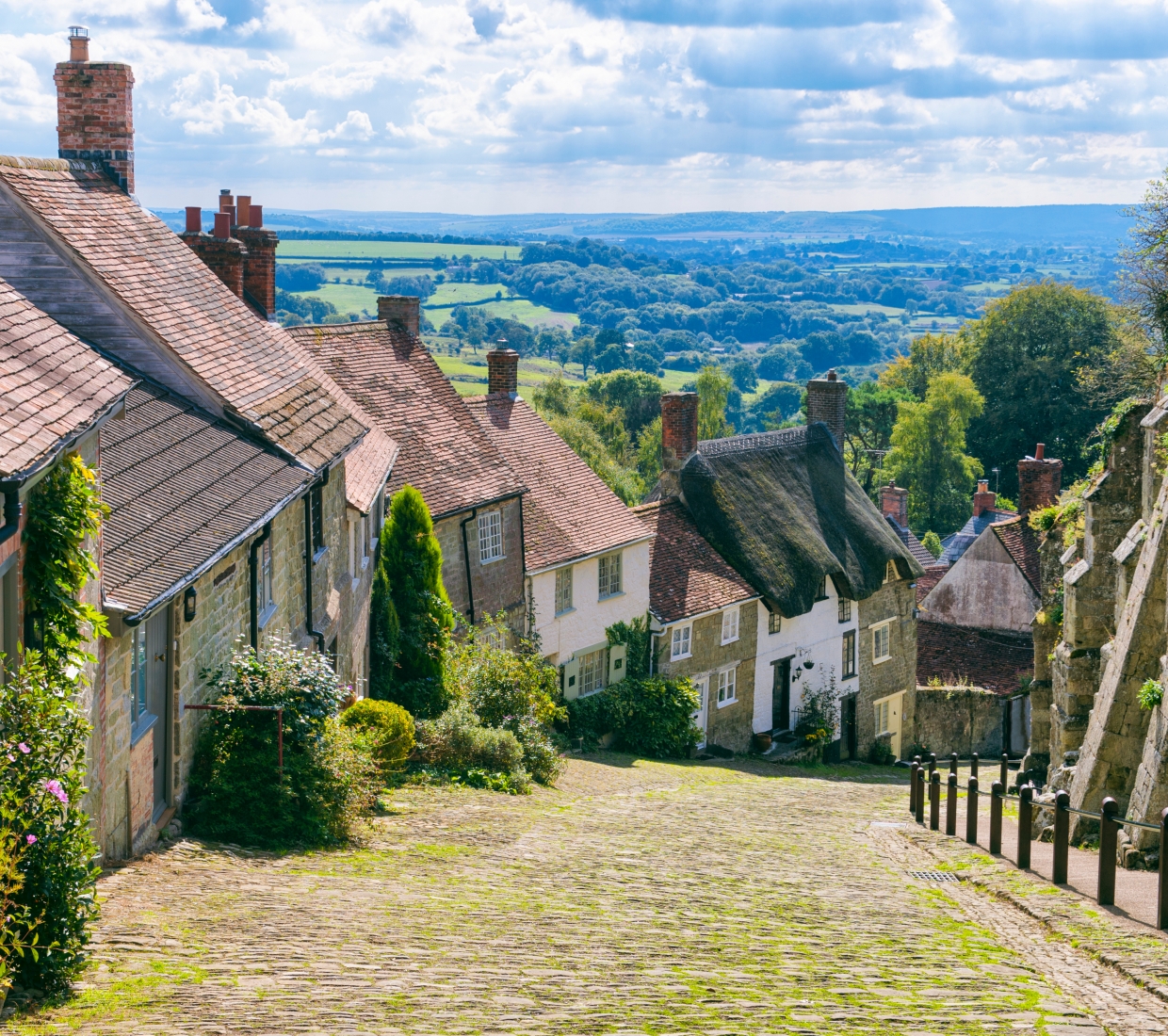 Curated guide to beautiful places to stay in England