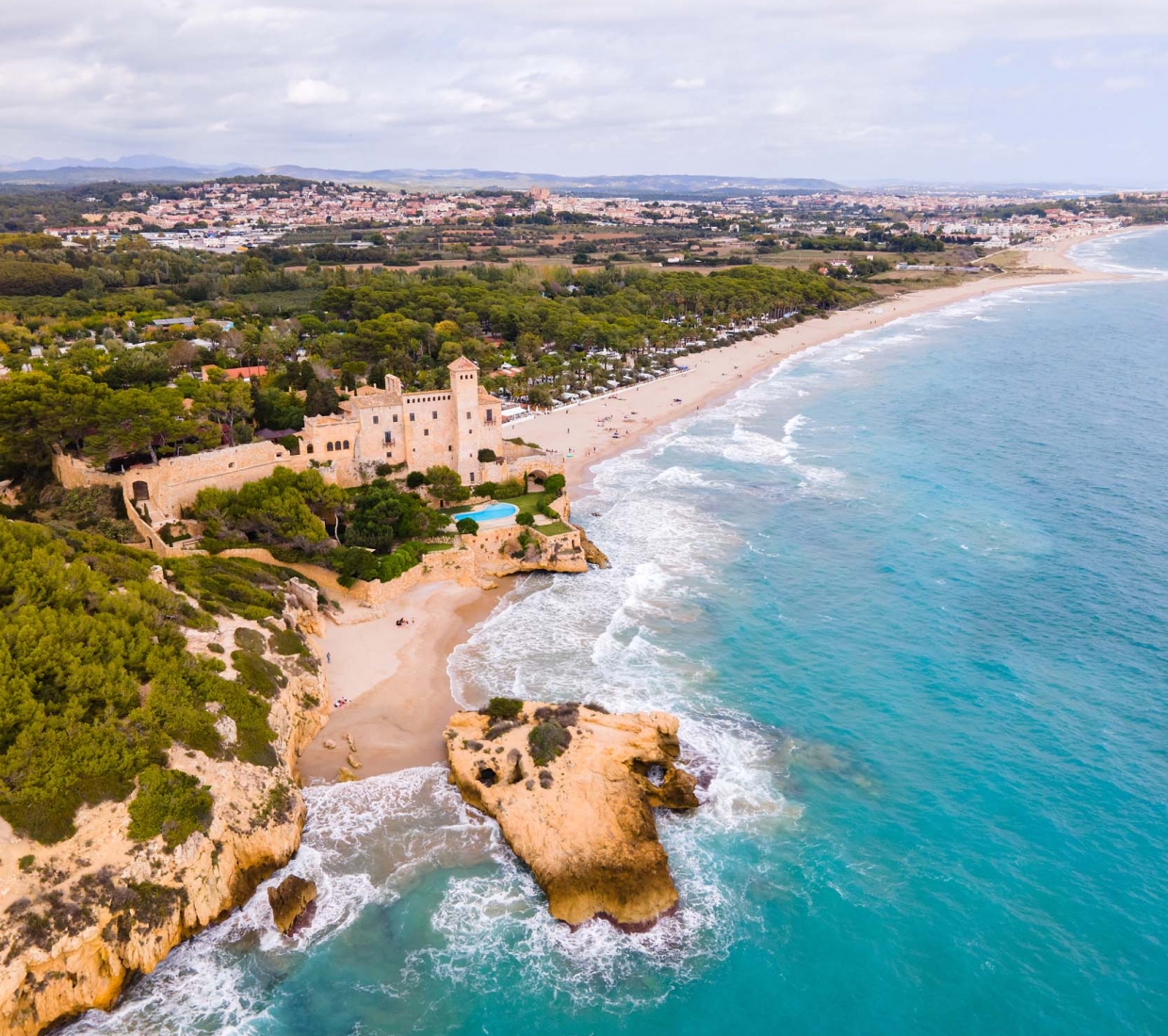 Curated guide to beautiful and authentic places to stay in Tarragona