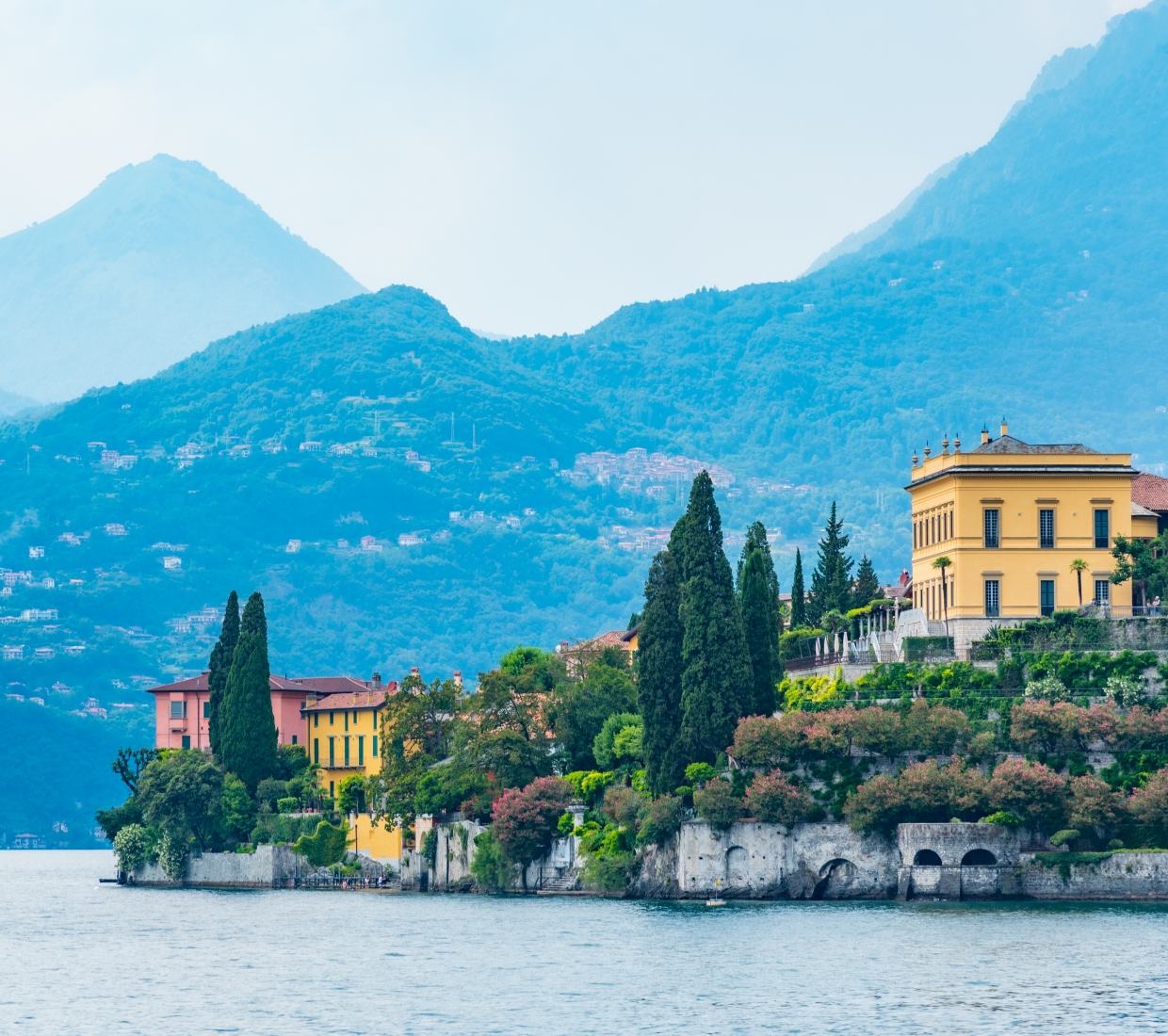 Handpicked boutique hotels Lake Como, Lake Maggiore, beautiful mountain hotels and holiday homes