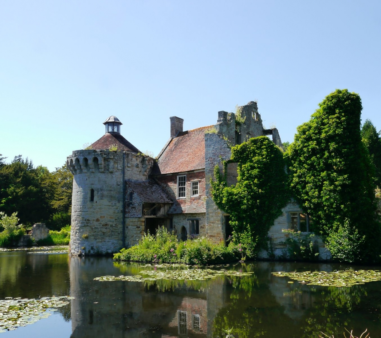 Curated guide to beautiful places to stay in Kent