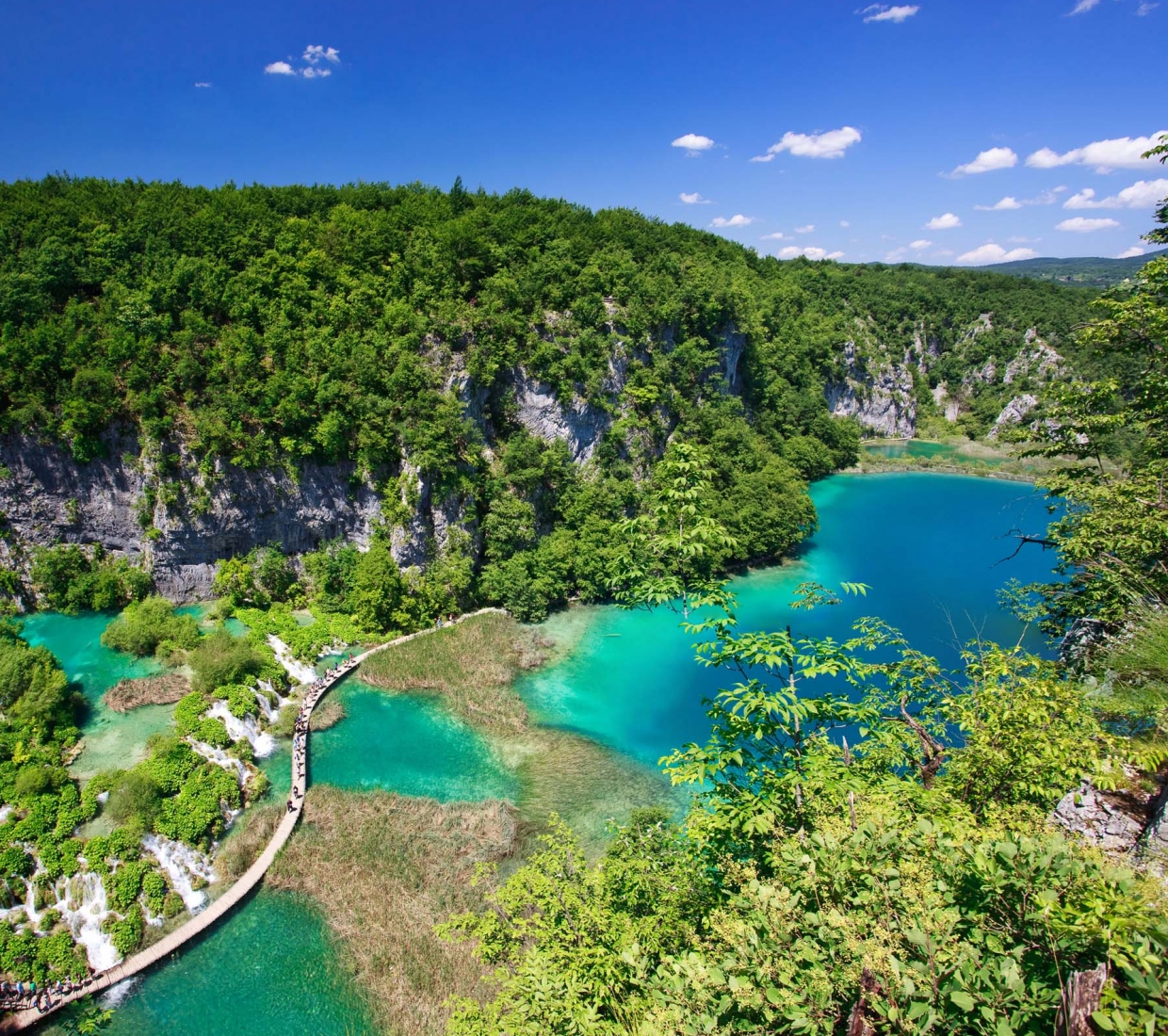 Curated guide to beautiful places to stay in Plitvice Lakes