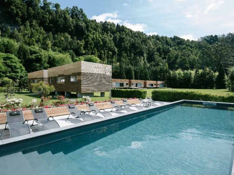 Furnas Lake Villas