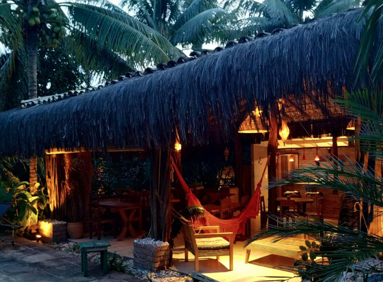 Casa dos Arandis, accommodation with direct access to the beach