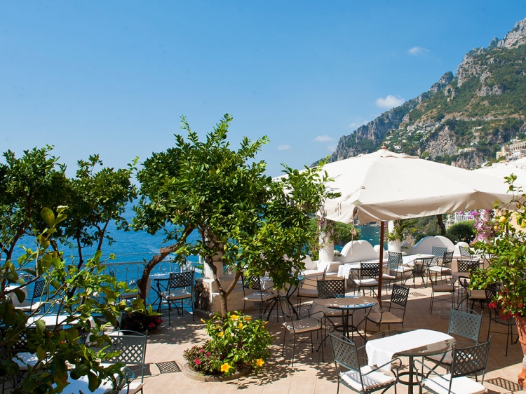 Hotel Palazzo Murat terrace