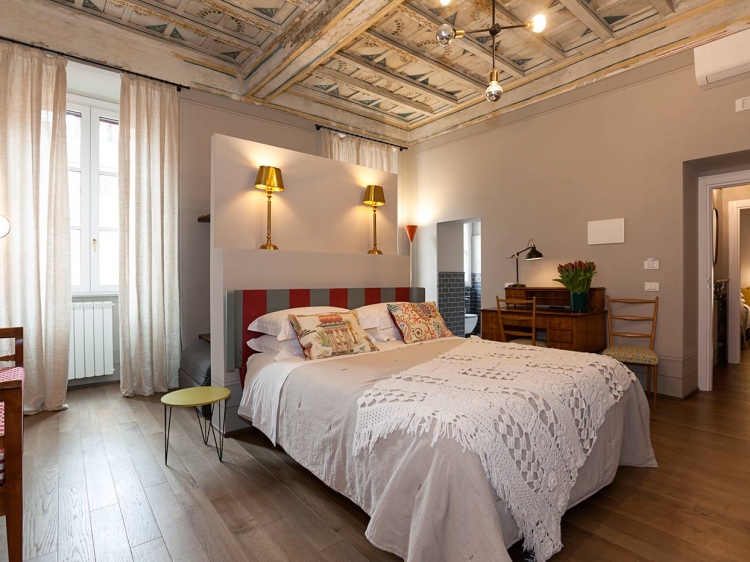 Stylish bedroom at Fabbrini Bocca di Leone, Rome