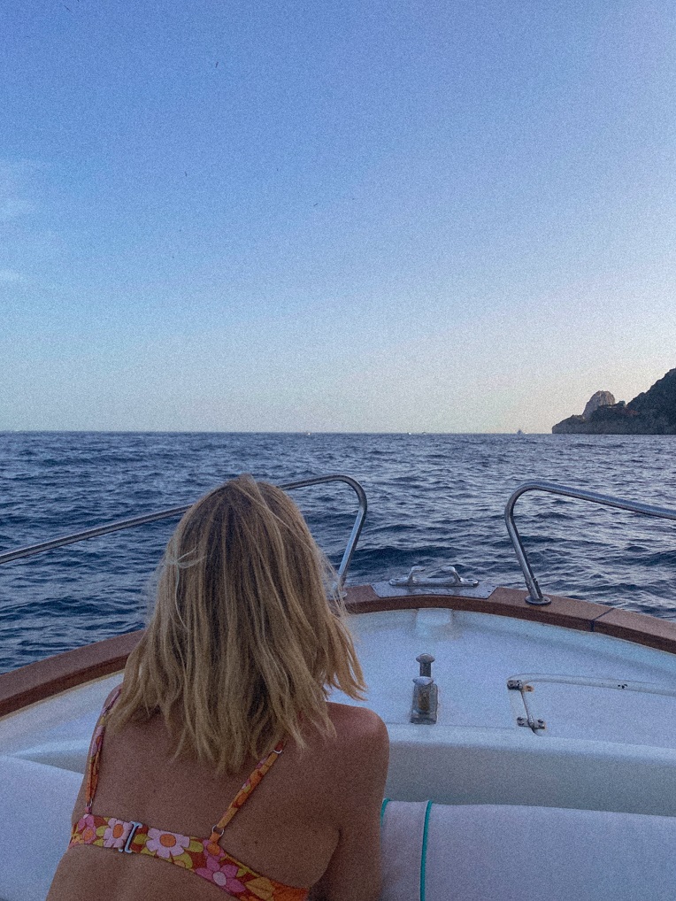Sunset views on the ocean